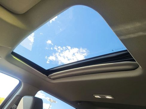 New 2026 GMC Sierra 1500 Elevation w/ Elevation Premium Package image 7