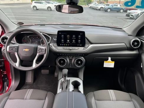 Certified 2026 Chevrolet Blazer LT FWD image 12