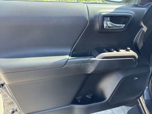 Used 2022 Toyota Tacoma TRD Pro image 16