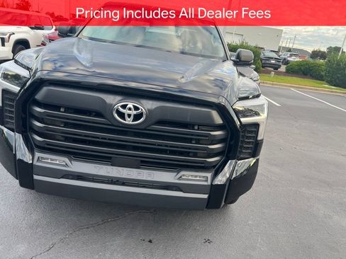 Used 2024 Toyota Tundra SR5 w/ SR5 Premium Package AWD/4WD image 5