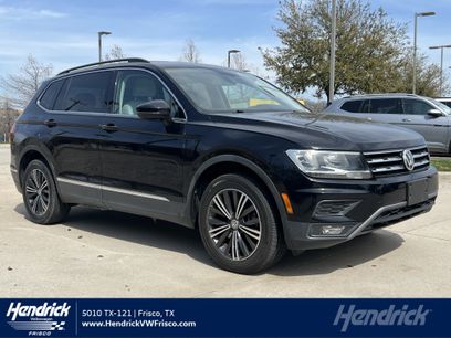 Used 2018 Volkswagen Tiguan SE w/ 18" Alloy Wheels Package