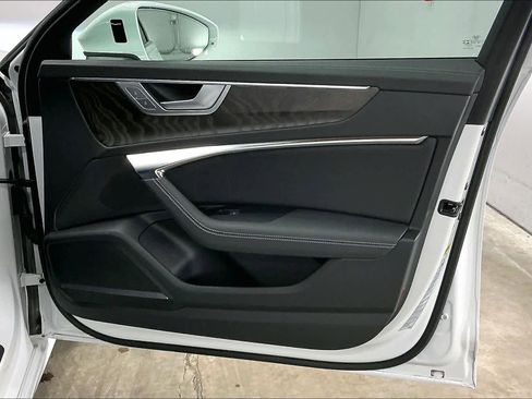 Used 2023 Audi A6 Premium Plus w/ Premium Plus Package image 26