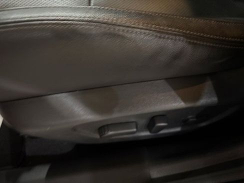 Used 2020 Nissan Rogue SL w/ Premium Package image 15