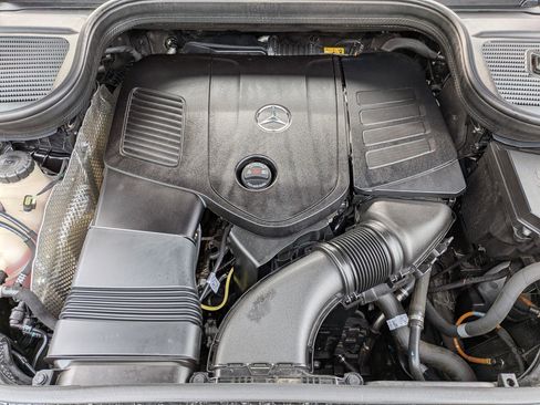 Certified 2025 Mercedes-Benz GLE 350 4MATIC image 36