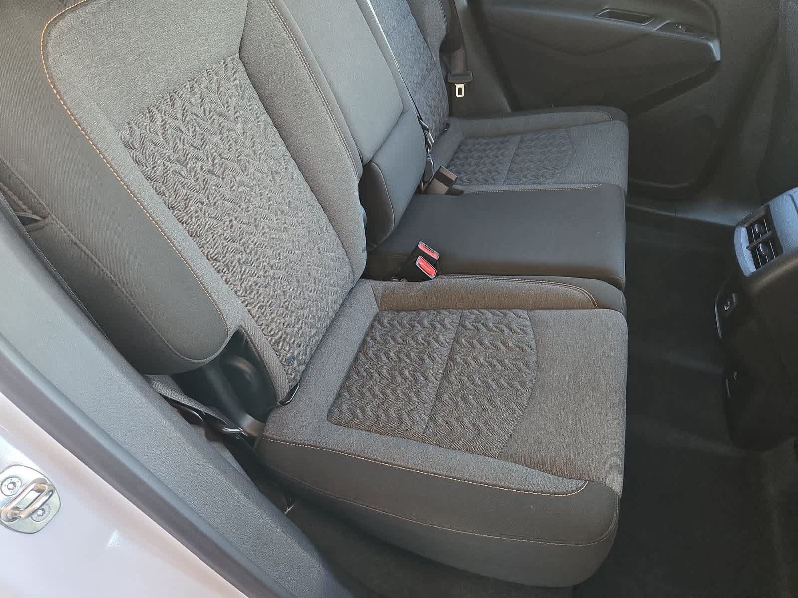 Used 2024 Chevrolet Equinox LT FWD image 20