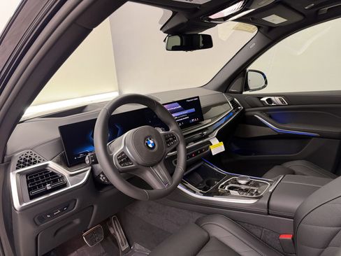 New 2026 BMW X5 sDrive40i w/ M Sport Package RWD image 4