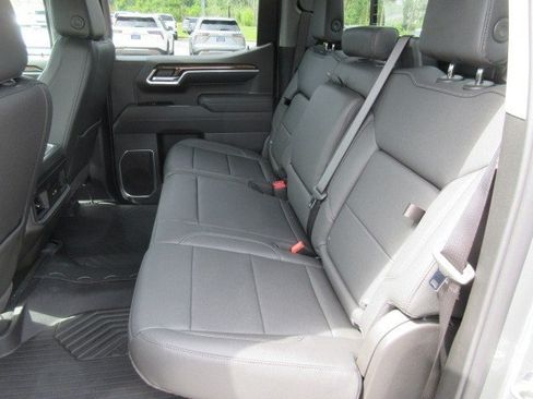 New 2026 Chevrolet Silverado 1500 RST w/ RST All Star Premium Package AWD/4WD image 15