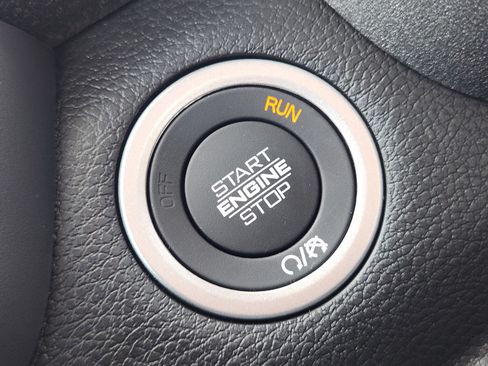 New 2026 RAM 2500 Tradesman AWD/4WD image 18