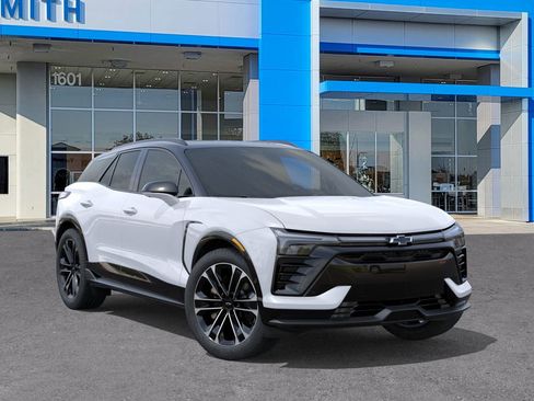 New 2026 Chevrolet Blazer EV SS image 7