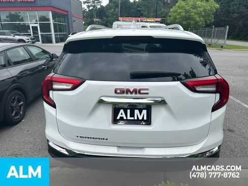 Used 2024 GMC Terrain SLT FWD image 6