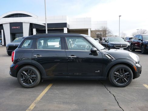Used 2012 MINI Cooper Countryman S image 8