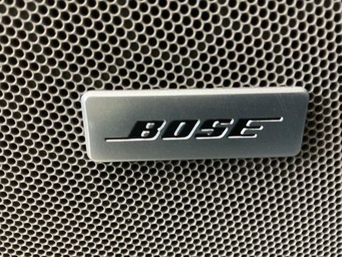 Used 2022 GMC Yukon SLT w/ SLT Luxury Package AWD/4WD image 8