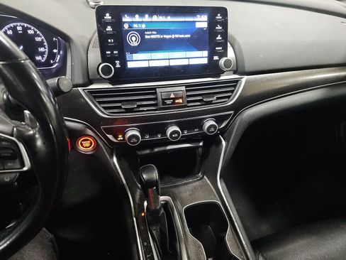 Used 2020 Honda Accord Sport image 7