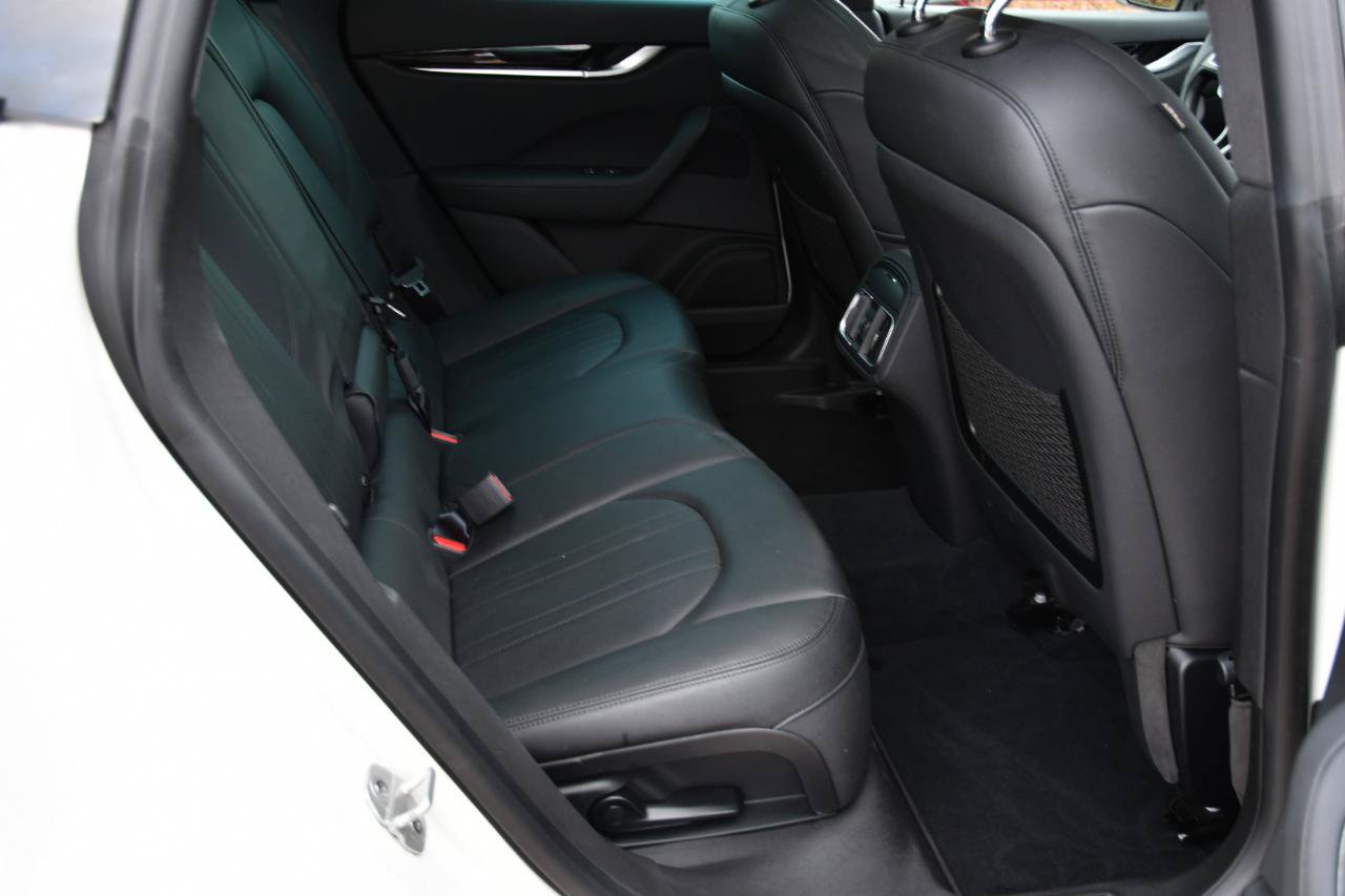 Used 2023 Maserati Levante Modena AWD/4WD image 22