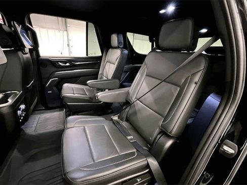 Used 2023 GMC Yukon Denali w/ LPO, Floor Liner Package image 22