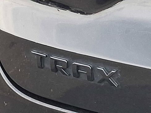 Used 2024 Chevrolet Trax RS w/ Driver Confidence Package image 29