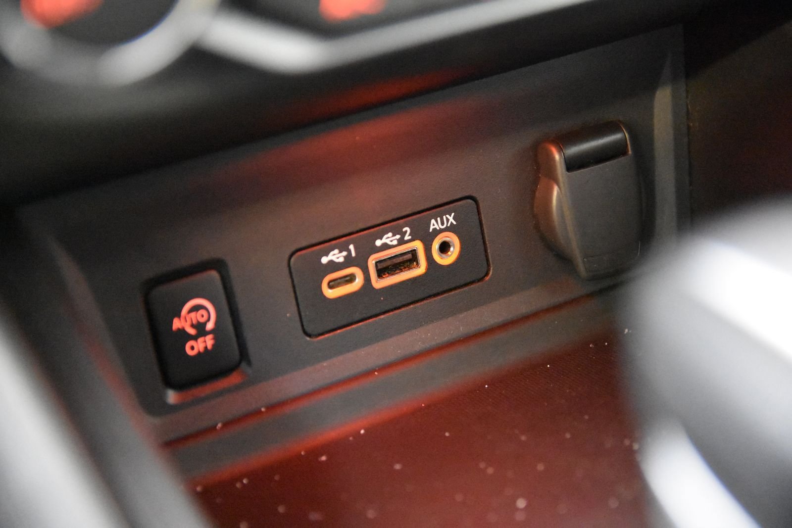 Used 2024 Nissan Sentra SV FWD image 22