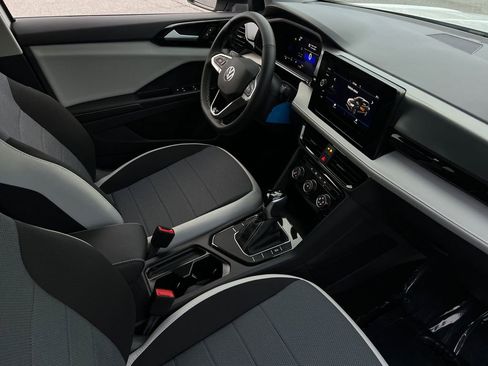 New 2026 Volkswagen Taos S image 10