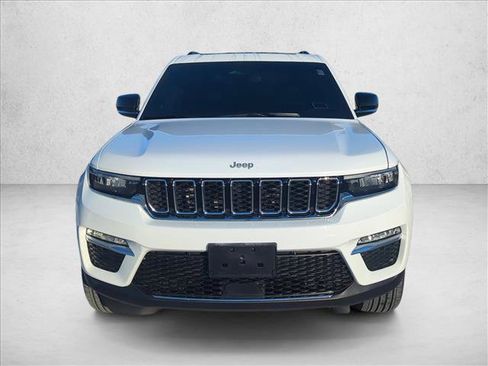 Used 2024 Jeep Grand Cherokee Limited AWD/4WD image 2