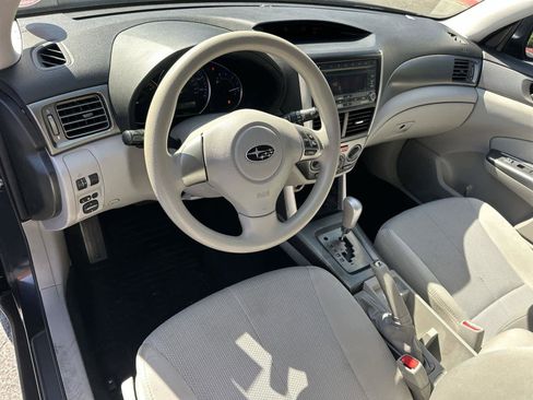 Used 2012 Subaru Forester 2.5X image 2