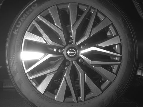 Used 2025 Nissan Altima 2.5 SV image 15