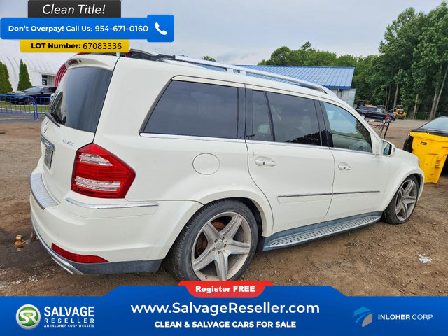 Used 2012 Mercedes-Benz GL 550 4MATIC image 4