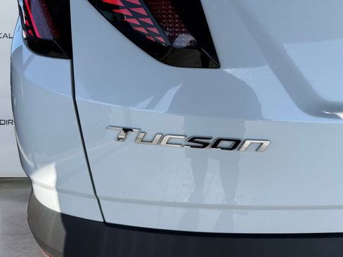 Used 2022 Hyundai Tucson Limited AWD/4WD image 13