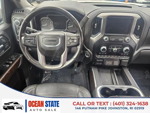 Used 2019 GMC Sierra 1500 Denali w/ Technology Package image 17