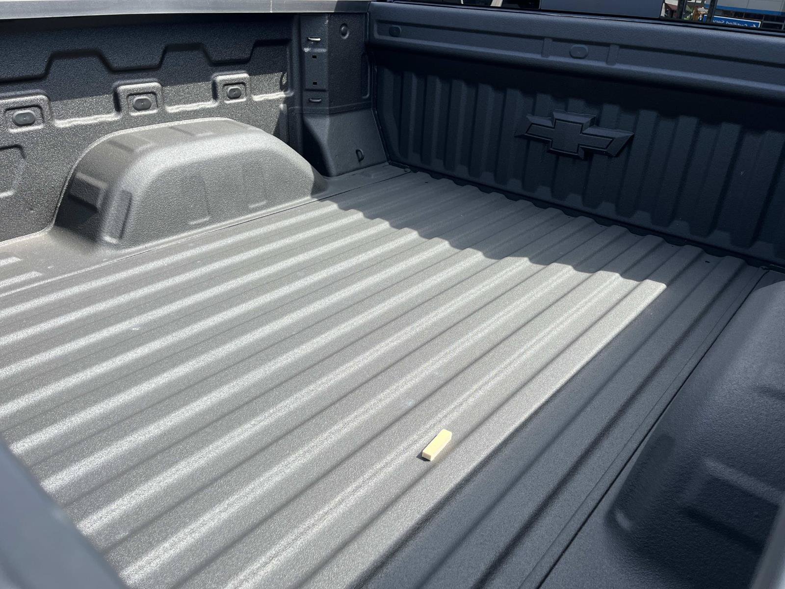 New 2026 Chevrolet Silverado 1500 RST w/ Z71 Off-Road Package AWD/4WD image 5