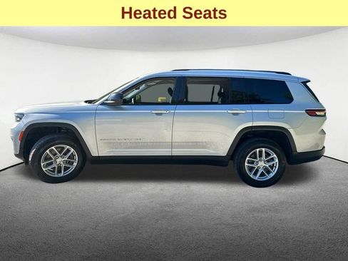 Used 2022 Jeep Grand Cherokee L Laredo w/ Luxury Tech Group I AWD/4WD image 6