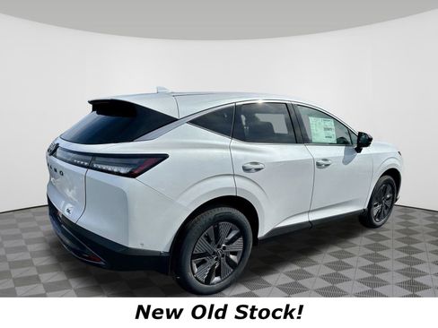 Used 2025 Nissan Murano SL image 3