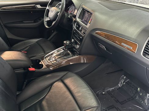 Used 2015 Audi Q5 2.0T Premium Plus w/ Technology Package image 32
