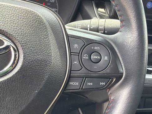 Used 2024 Toyota Corolla Cross AWD Hybrid w/ Moonroof Package image 25