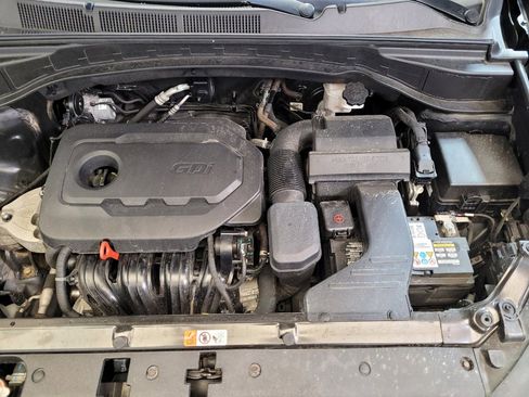 Used 2018 Hyundai Santa Fe Sport AWD/4WD image 30
