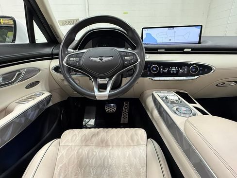 Used 2023 Genesis GV70 3.5T Sport w/ Sport Advanced Package AWD/4WD image 48
