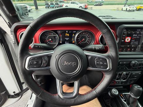Used 2019 Jeep Wrangler Unlimited Rubicon AWD/4WD image 19