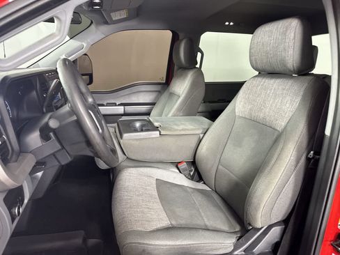 Used 2024 Ford F250 XLT AWD/4WD image 11
