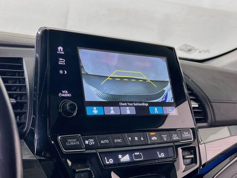 Used 2023 Honda Odyssey Elite image 14