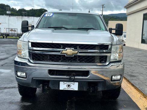 Used 2011 Chevrolet Silverado 3500 LTZ image 4