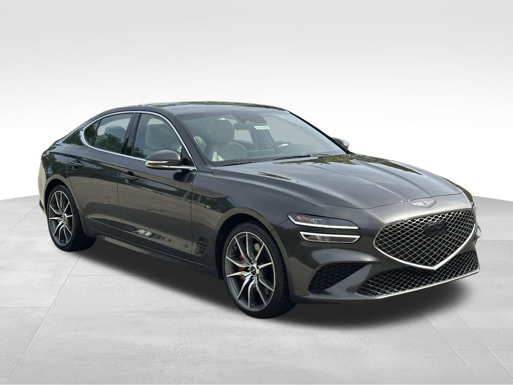 Used 2025 Genesis G70 2.5T RWD image 6