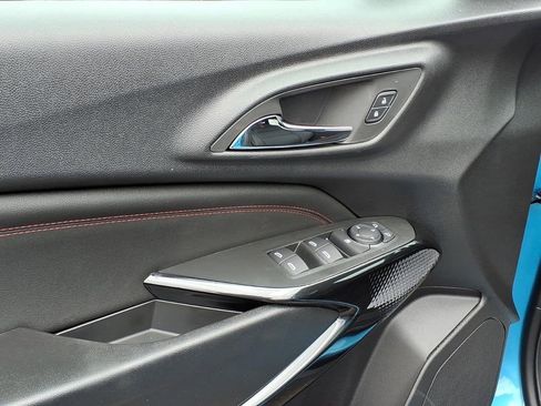 New 2026 Chevrolet Trax RS FWD image 11