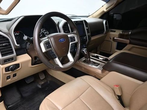 Used 2019 Ford F150 Lariat AWD/4WD image 10