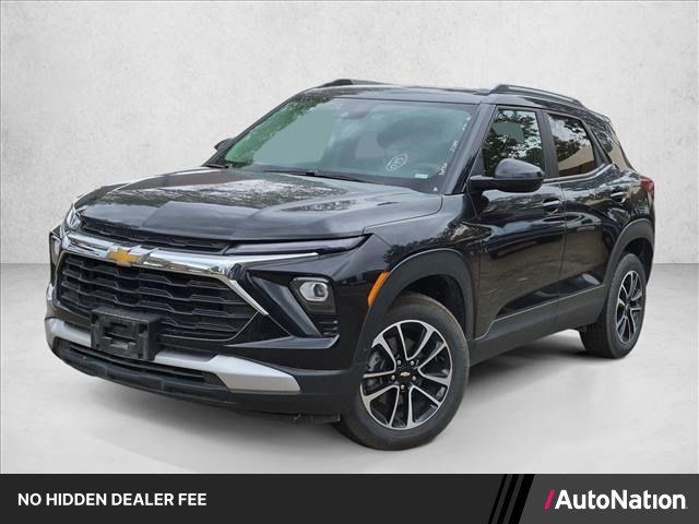 Used 2025 Chevrolet TrailBlazer LT AWD/4WD image 1
