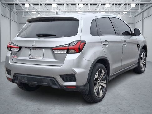 Used 2023 Mitsubishi Outlander Sport ES image 5