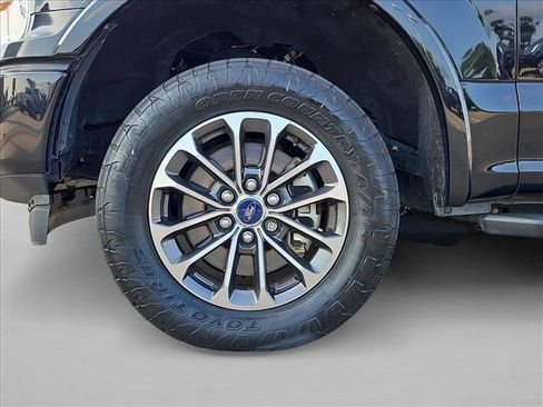 Used 2019 Ford F150 XLT w/ Equipment Group 302A Luxury RWD image 24