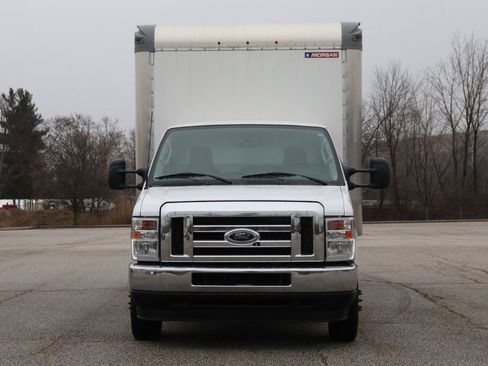 Used 2024 Ford E-450 and Econoline 450 Super Duty w/ Power Windows & Locks Group image 3
