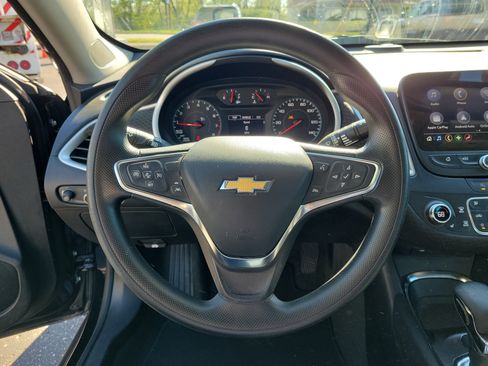 Used 2024 Chevrolet Malibu LT FWD image 21