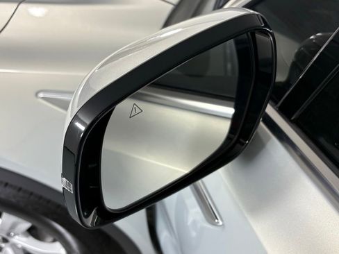 New 2026 Kia Sorento LX FWD image 13