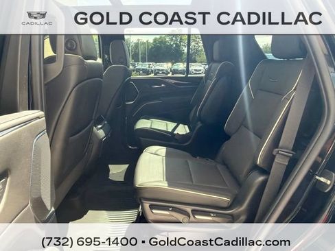 Certified 2023 Cadillac Escalade Sport w/ LPO, ONYX Package AWD/4WD image 18