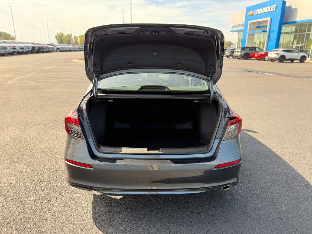 Used 2025 Honda Civic Sport image 15